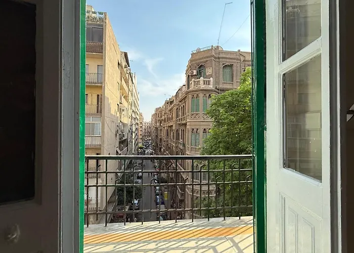 La Bella Casa Hostel